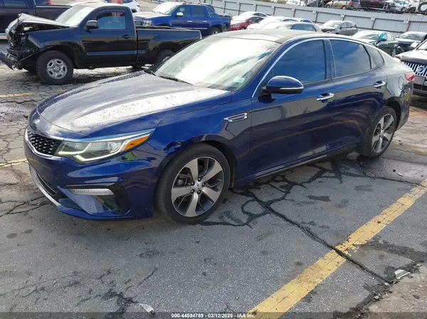 5XXGT4L38LG401687 2020 KIA OPTIMA - Image 2