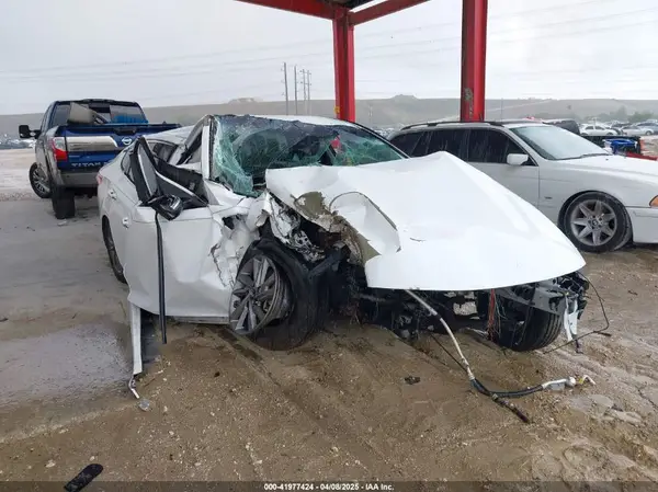 5XXGT4L38LG402516 2020 KIA OPTIMA - Image 1