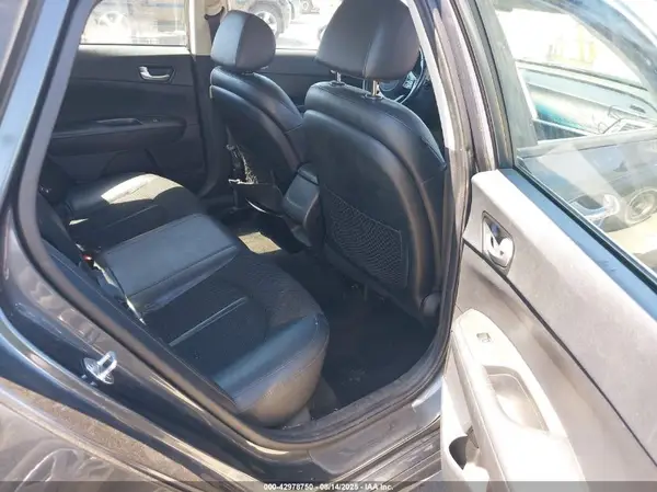 5XXGT4L38LG407652 2020 KIA OPTIMA - Image 8