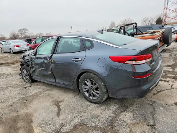 5XXGT4L38LG409790 2020 KIA OPTIMA - Image 2