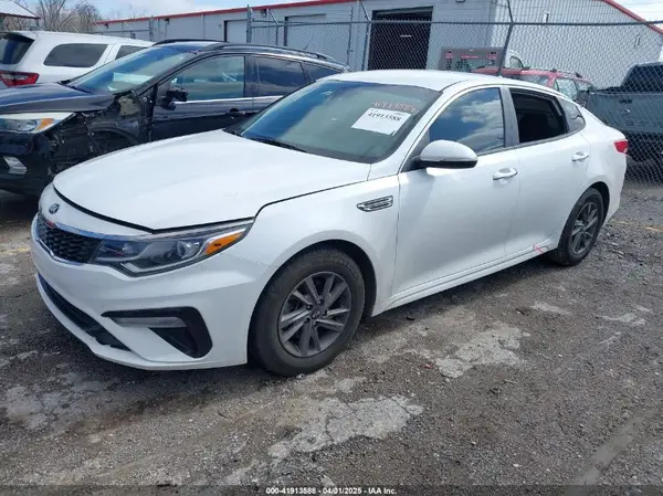5XXGT4L38LG415878 2020 KIA OPTIMA - Image 2