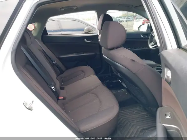 5XXGT4L38LG415878 2020 KIA OPTIMA - Image 8