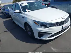 5XXGT4L38LG422555 2020 KIA OPTIMA