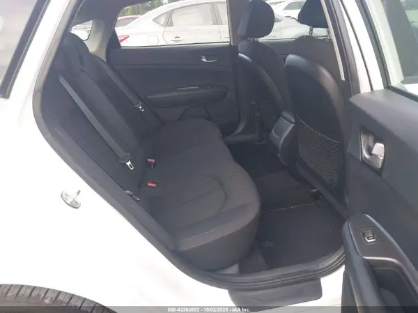 5XXGT4L38LG423091 2020 KIA OPTIMA - Image 8