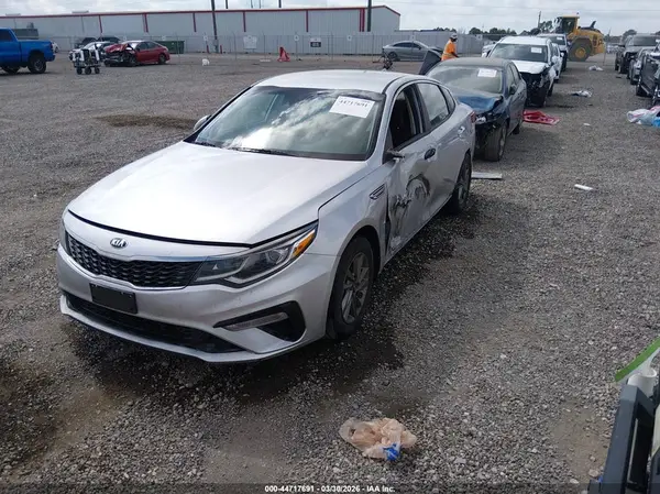 5XXGT4L38LG423933 2020 KIA OPTIMA - Image 2
