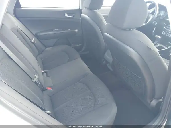 5XXGT4L38LG424418 2020 KIA OPTIMA - Image 8