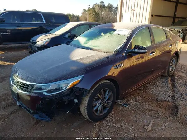 5XXGT4L38LG426816 2020 KIA OPTIMA - Image 2