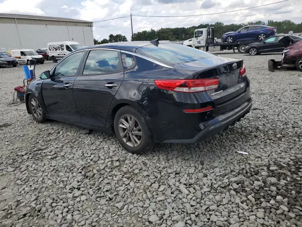 5XXGT4L38LG427318 2020 KIA OPTIMA - Image 2