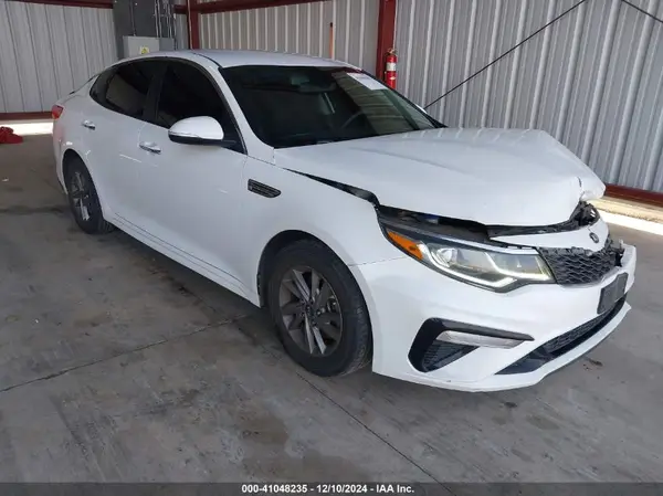 5XXGT4L38LG427657 2020 KIA OPTIMA - Image 1
