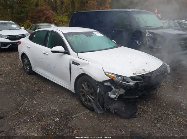 5XXGT4L38LG428890 2020 KIA OPTIMA