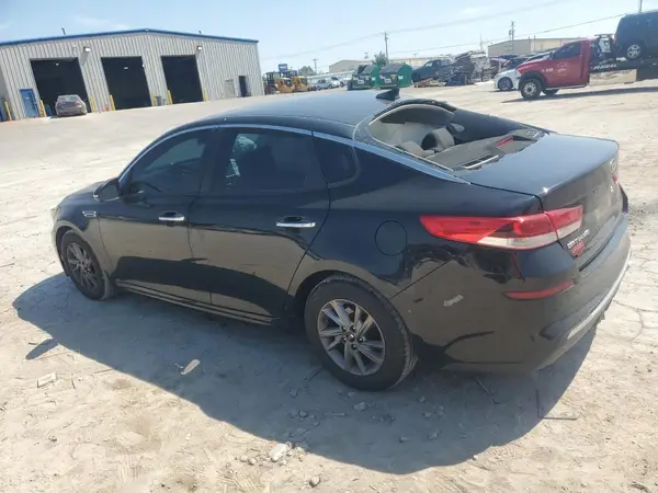 5XXGT4L38LG429313 2020 KIA OPTIMA - Image 2