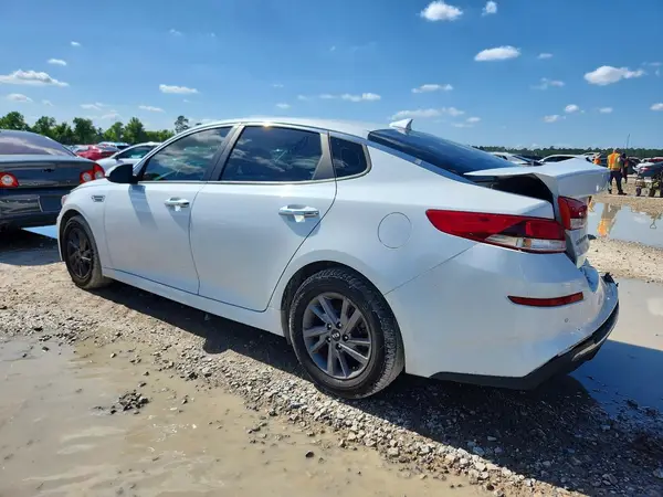5XXGT4L38LG429604 2020 KIA OPTIMA - Image 2