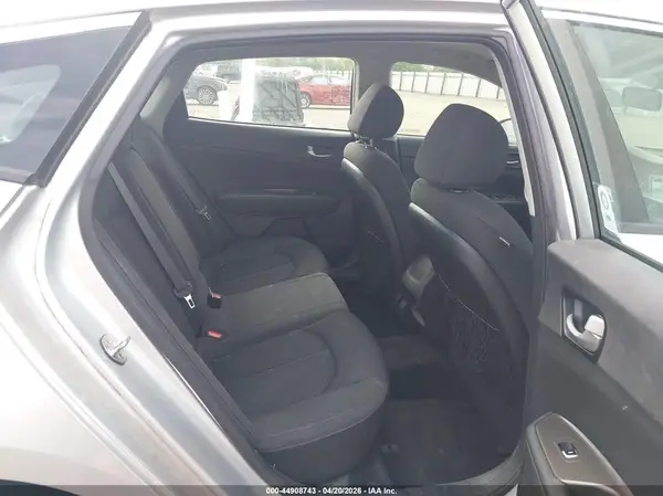 5XXGT4L38LG429697 2020 KIA OPTIMA - Image 8