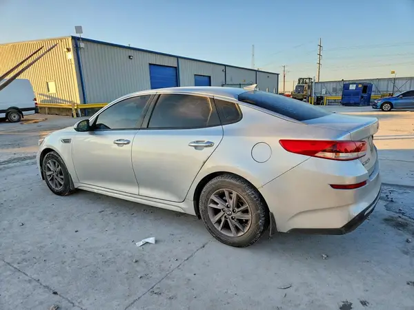 5XXGT4L38LG434205 2020 KIA OPTIMA - Image 2