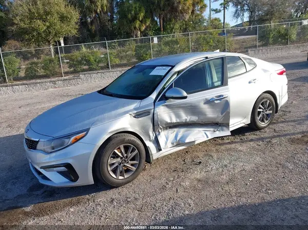 5XXGT4L38LG434804 2020 KIA OPTIMA - Image 2