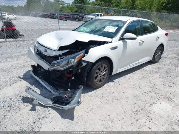 5XXGT4L38LG436763 2020 KIA OPTIMA - Image 2