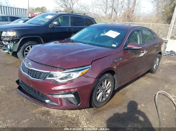 5XXGT4L38LG437797 2020 KIA OPTIMA - Image 2