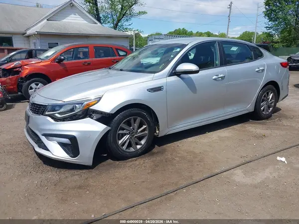 5XXGT4L38LG438870 2020 KIA OPTIMA - Image 2