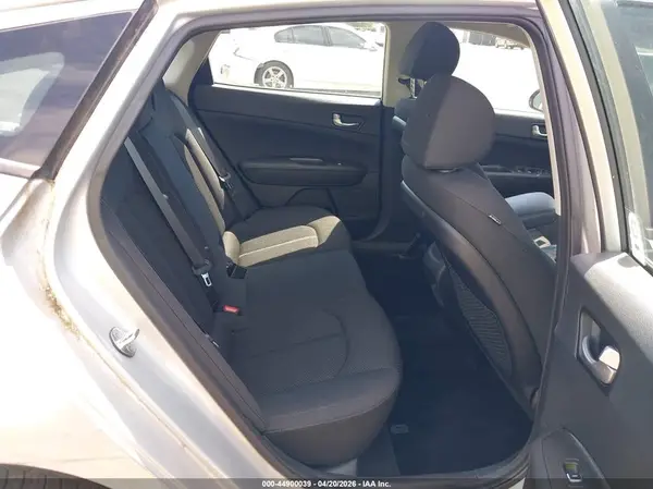 5XXGT4L38LG438870 2020 KIA OPTIMA - Image 8