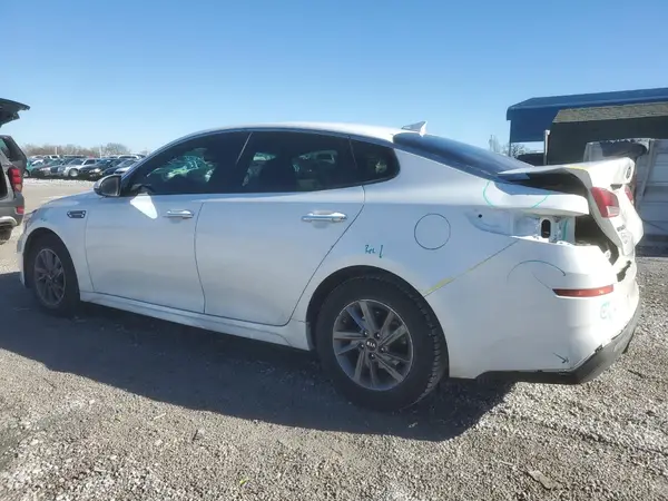 5XXGT4L38LG439307 2020 KIA OPTIMA - Image 2