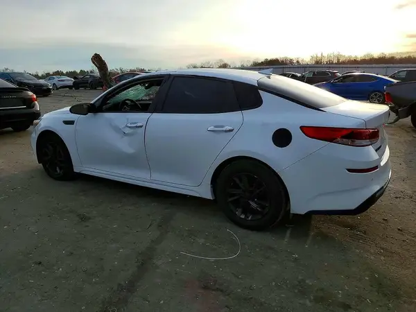 5XXGT4L38LG442322 2020 KIA OPTIMA - Image 2