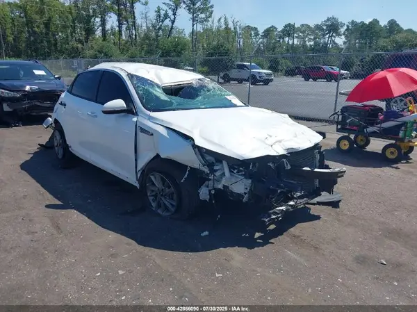 5XXGT4L38LG443468 2020 KIA OPTIMA - Image 1