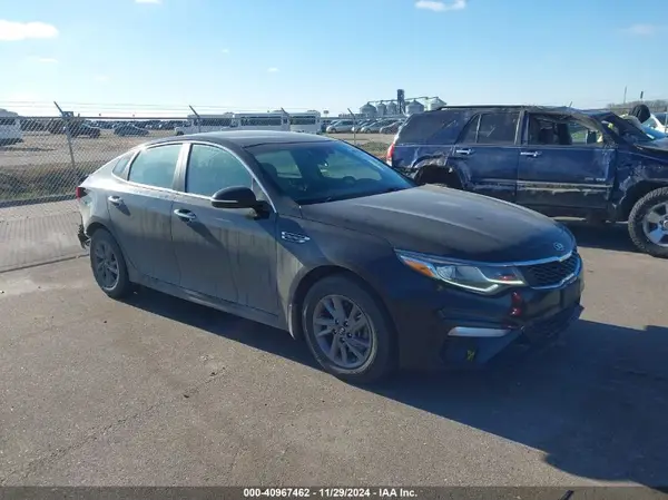 5XXGT4L38LG445429 2020 KIA OPTIMA - Image 1