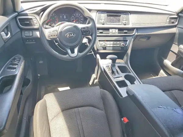 5XXGT4L39GG001840 2016 KIA OPTIMA - Image 8