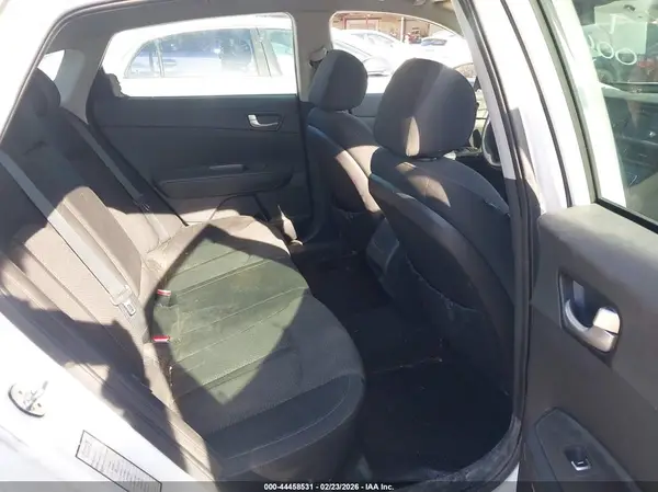 5XXGT4L39GG004060 2016 KIA OPTIMA - Image 8
