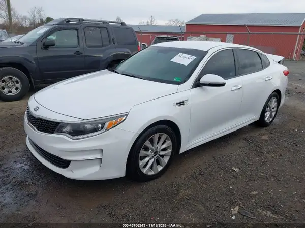 5XXGT4L39GG008934 2016 KIA OPTIMA - Image 2