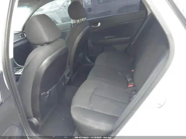 5XXGT4L39GG008934 2016 KIA OPTIMA - Image 8