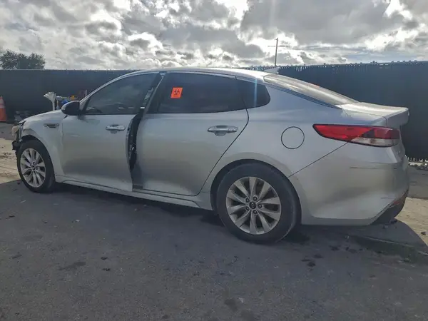 5XXGT4L39GG013437 2016 KIA OPTIMA - Image 2