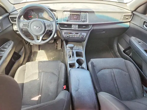 5XXGT4L39GG016564 2016 KIA OPTIMA - Image 8