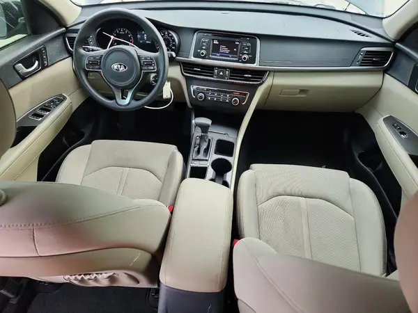 5XXGT4L39GG018993 2016 KIA OPTIMA - Image 8