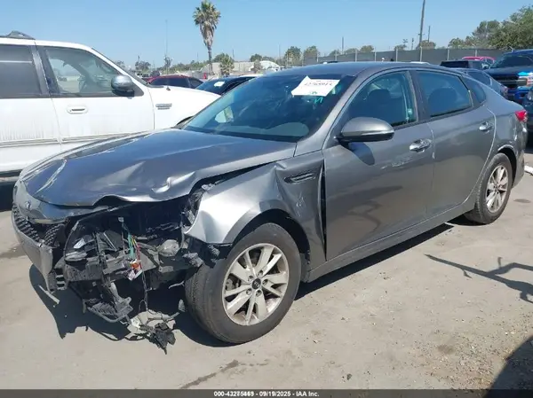 5XXGT4L39GG019870 2016 KIA OPTIMA - Image 2