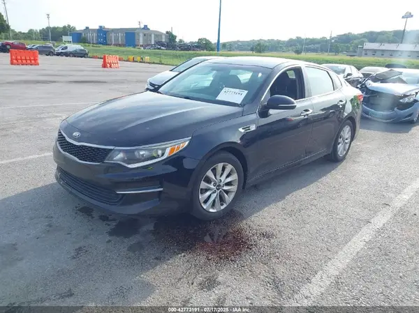 5XXGT4L39GG020100 2016 KIA OPTIMA - Image 2