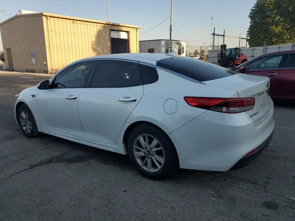 5XXGT4L39GG033543 2016 KIA OPTIMA - Image 2