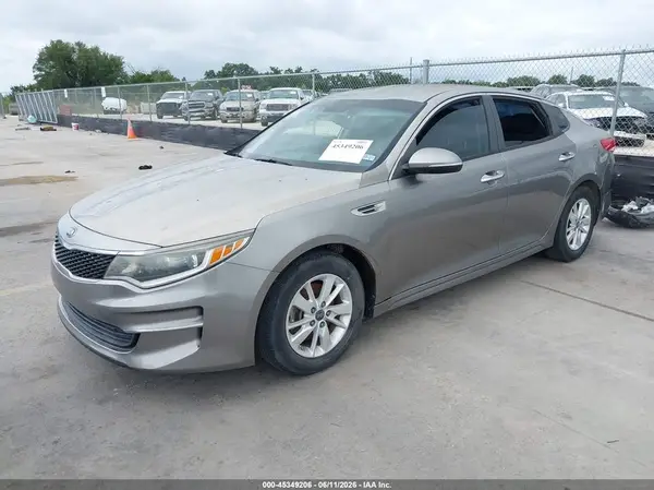 5XXGT4L39GG033929 2016 KIA OPTIMA - Image 2