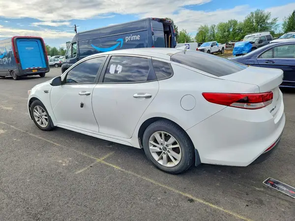 5XXGT4L39GG038449 2016 KIA OPTIMA - Image 2