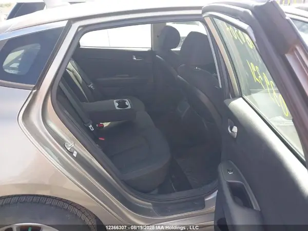 5XXGT4L39GG039391 2016 KIA OPTIMA - Image 8