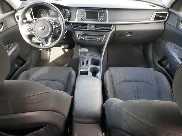 5XXGT4L39GG047149 2016 KIA OPTIMA - Image 8