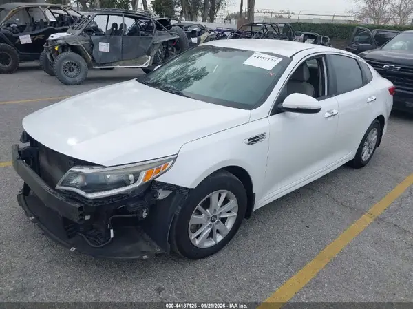 5XXGT4L39GG051640 2016 KIA OPTIMA - Image 2