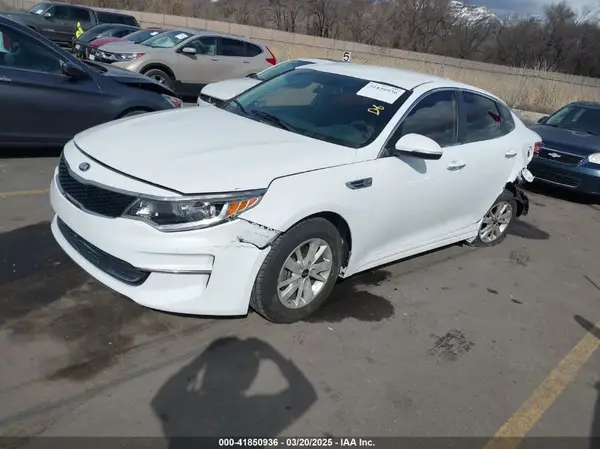 5XXGT4L39GG057244 2016 KIA OPTIMA - Image 2