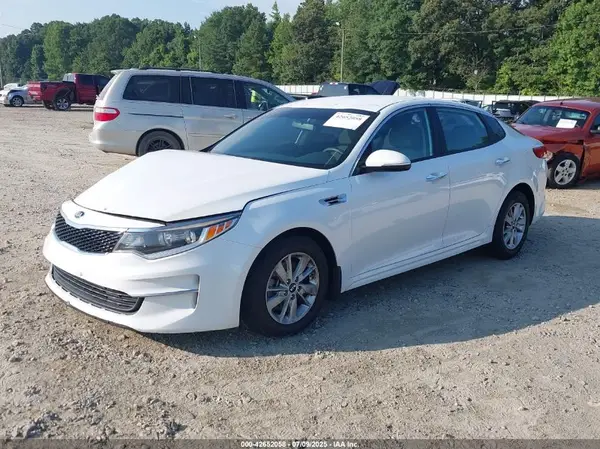 5XXGT4L39GG057616 2016 KIA OPTIMA - Image 2