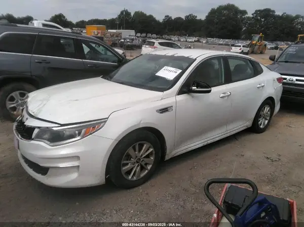 5XXGT4L39GG062900 2016 KIA OPTIMA - Image 2