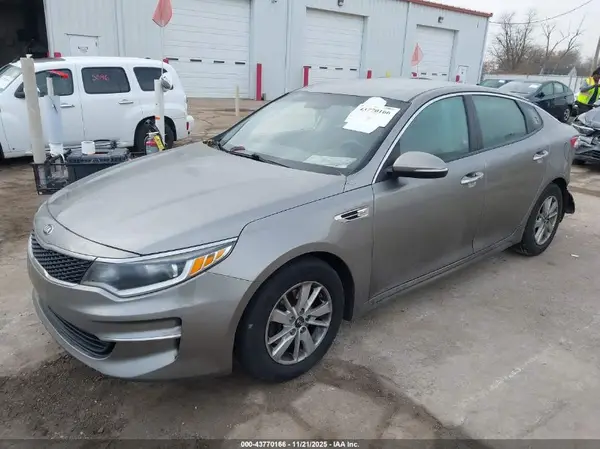 5XXGT4L39GG072813 2016 KIA OPTIMA - Image 2