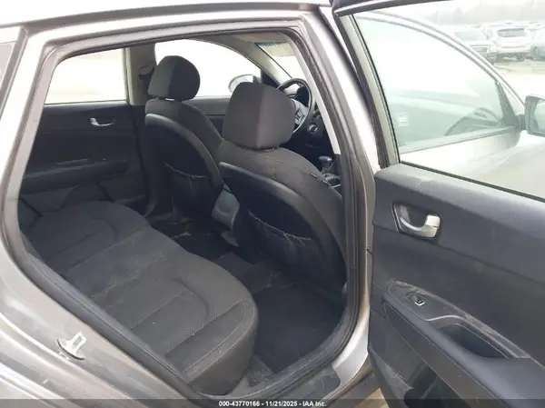5XXGT4L39GG072813 2016 KIA OPTIMA - Image 8