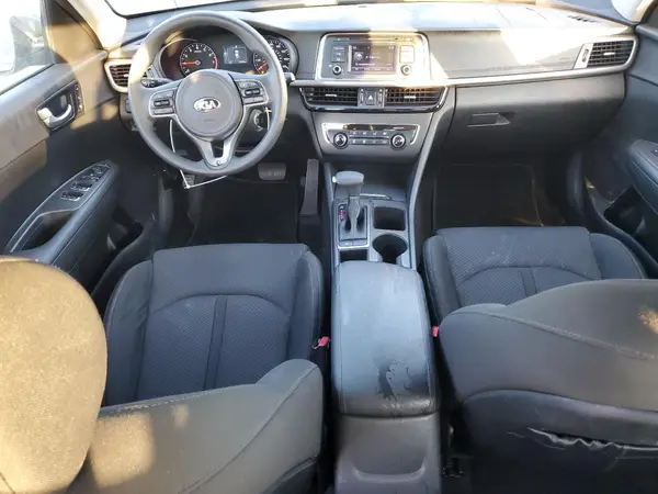 5XXGT4L39GG074268 2016 KIA OPTIMA - Image 8