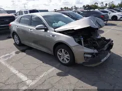 5XXGT4L39GG099980 2016 KIA OPTIMA