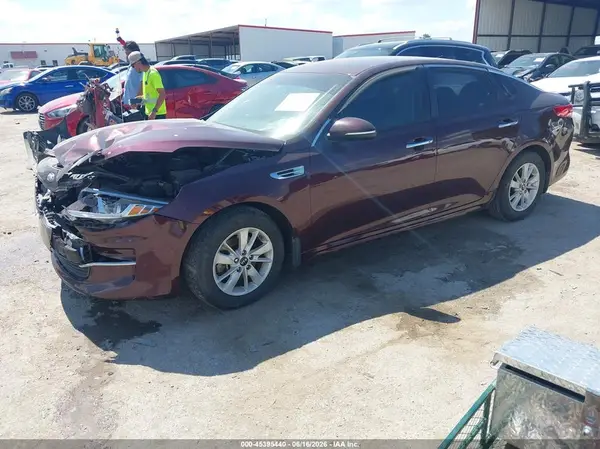 5XXGT4L39GG105342 2016 KIA OPTIMA - Image 2